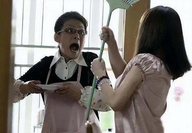 女高管守寡多年67年为求爱小伙下药将其警方调查后：死刑